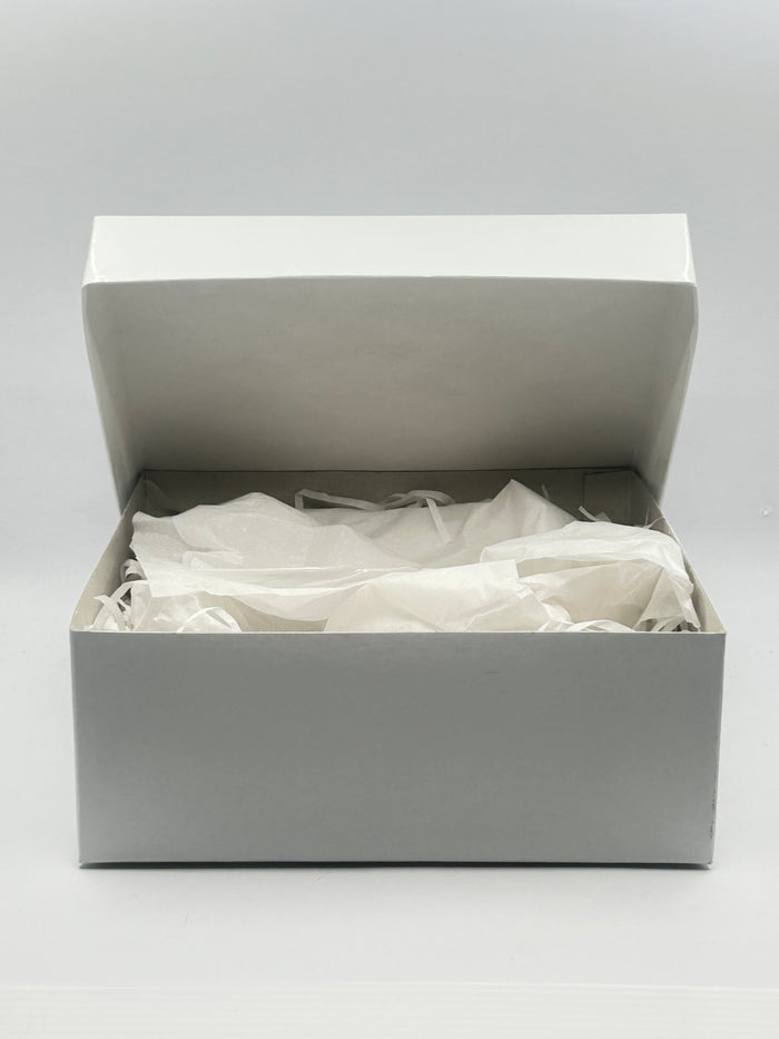 8x8 White Gift Box