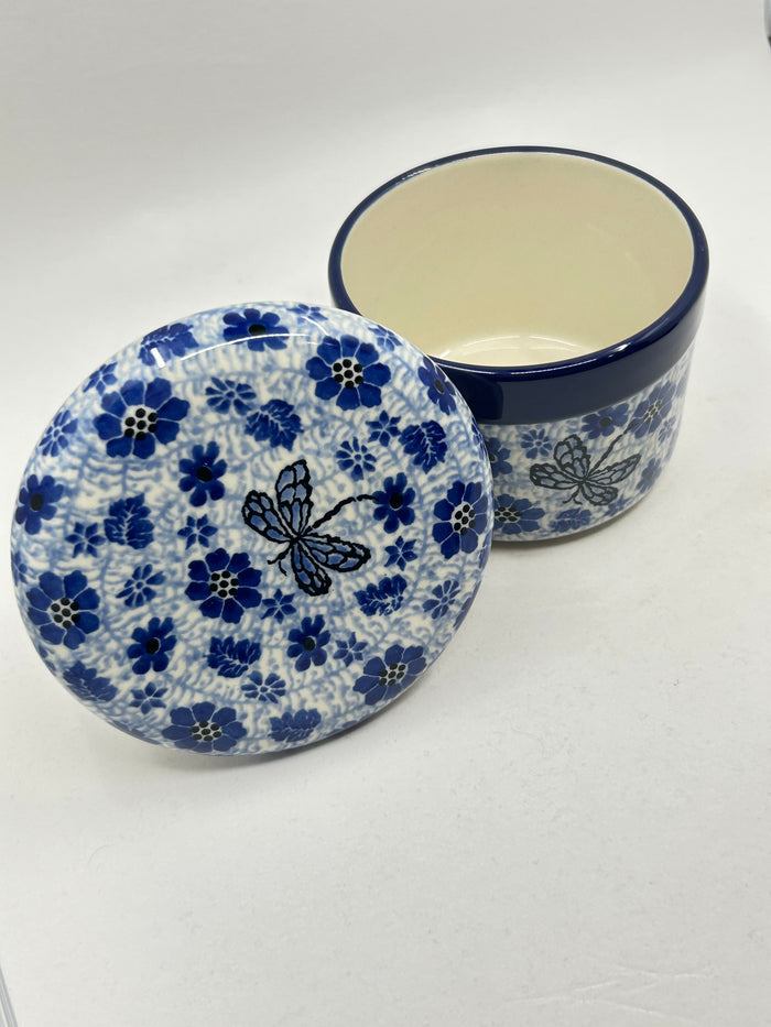 European Butter Dish ~ 3.75W x 3H ~ 1443X - T3!