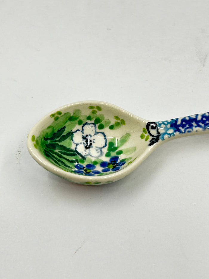 Spoon ~ Medium ~ 6.25 inch ~ U5113 - U4*