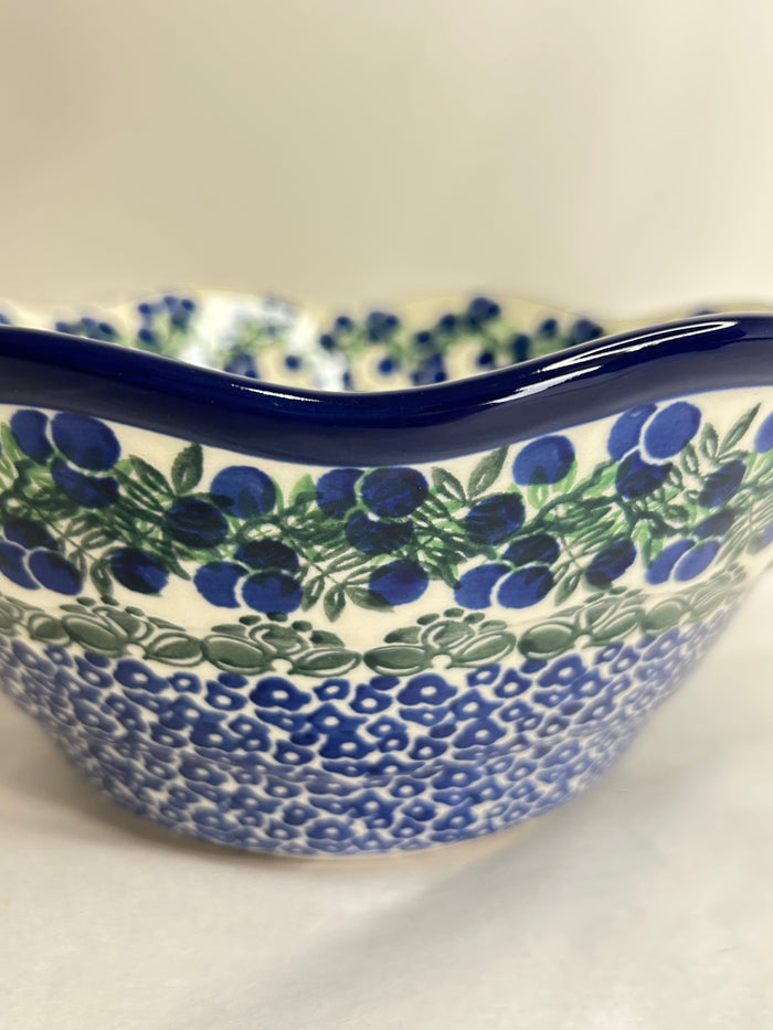 Bowl ~ Wavy Edge ~ Medium ~ 10 inch - 1413X - T3*