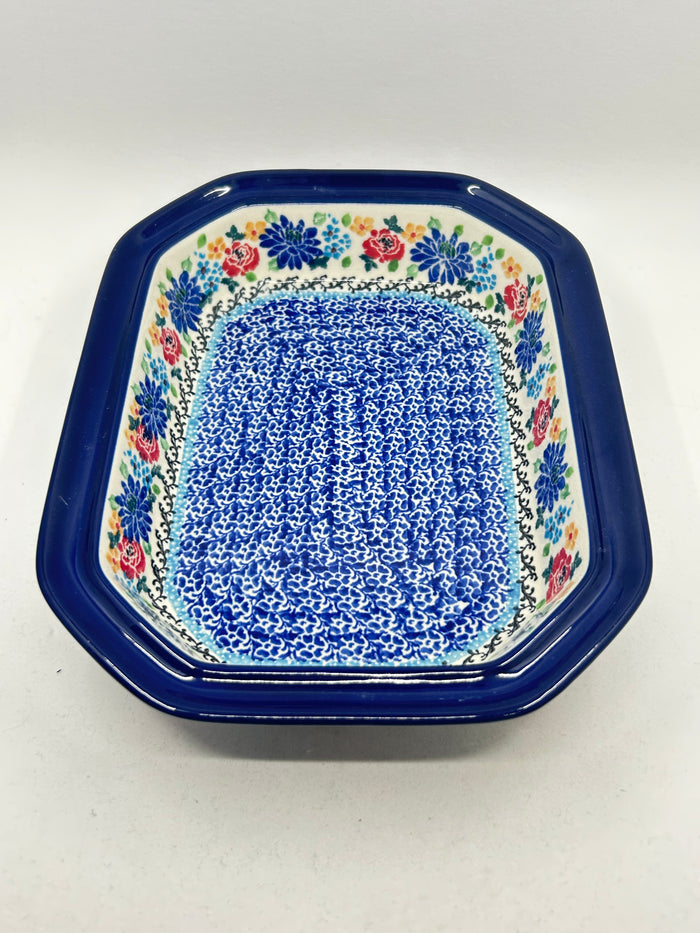 Baker ~ Covered Casserole ~ 8"W x 10.25"L ~ 3264X ~ T4!