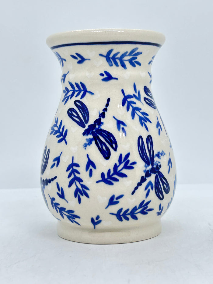 Ribbed Vase - 024 - U3