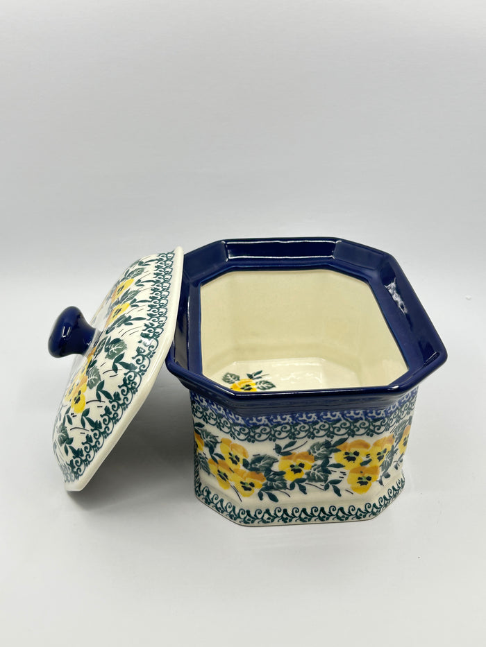 Covered Container ~ 4"H x 4"W x 6"L ~ 3299X ~ T4!