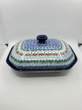 Baker ~ Covered Casserole ~ 8"W x 10.25"L ~ U5198 ~ U3!