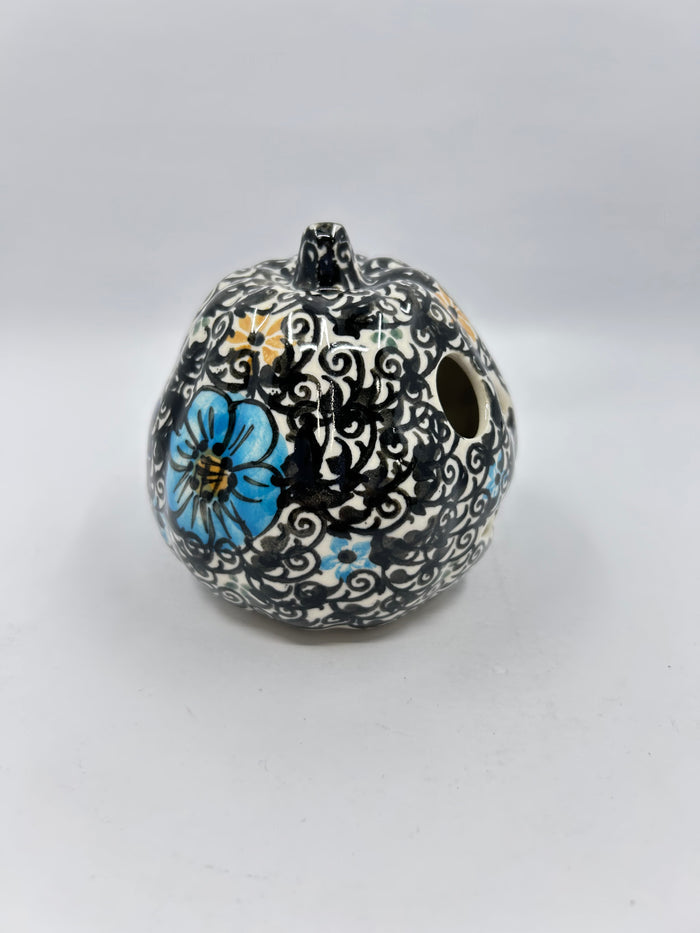 A445 Small Pumpkin - D66