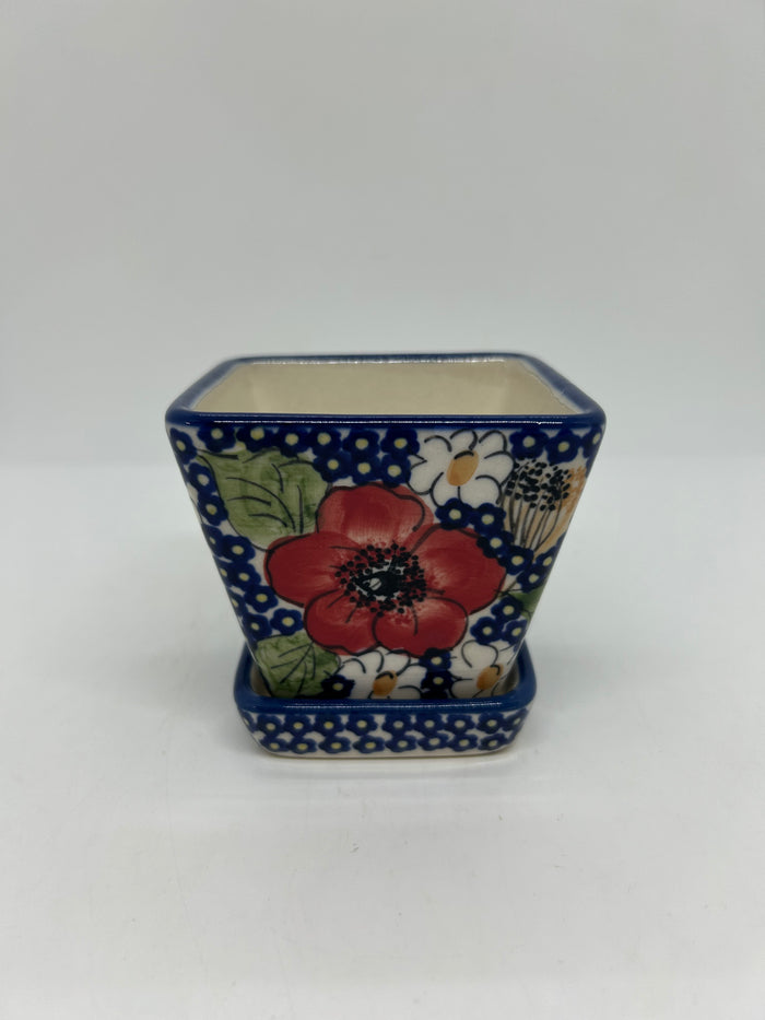 Square Flower Pot  -  IM02