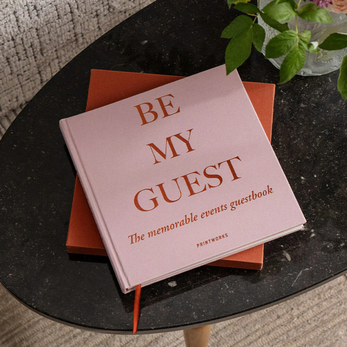 Be my guest - gästbok
