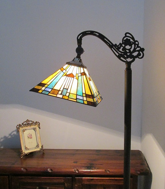 Chloe Kinsey Reading Floor Lamp - Stained Glass Kinsey Reading Floor Lamp Turned On Room Setting