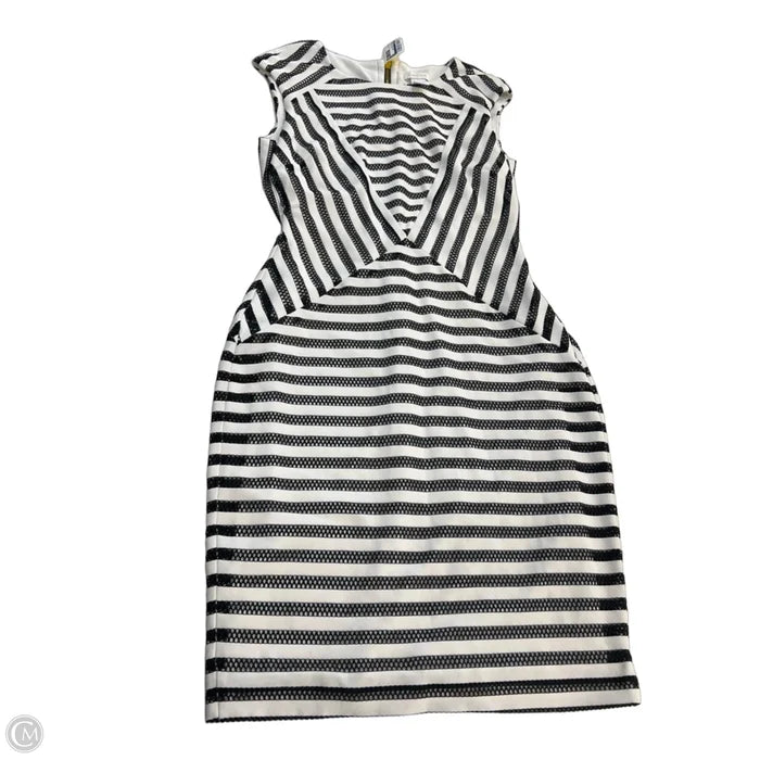 Dress Casual Short By Cache In Black & White, Size: 2