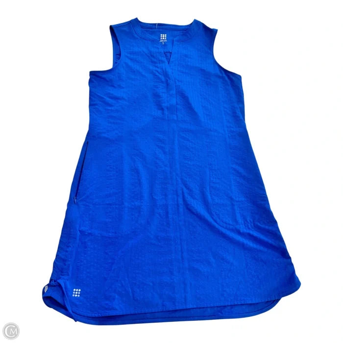 Dress Casual Short By Title Nine In Blue, Size: S
