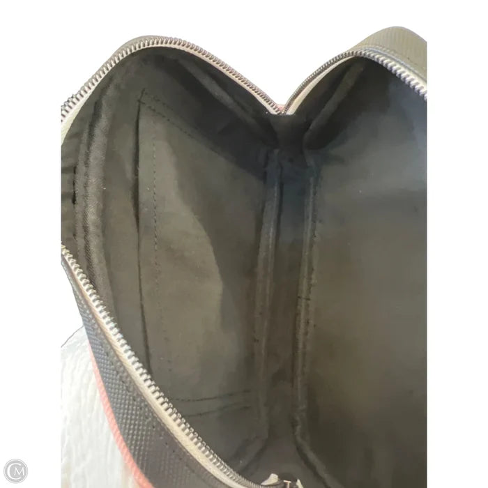 Makeup Bag By Clothes Mentor, Size: Medium