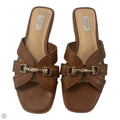 Sandals Flats By Clothes Mentor In Brown, Size: 9