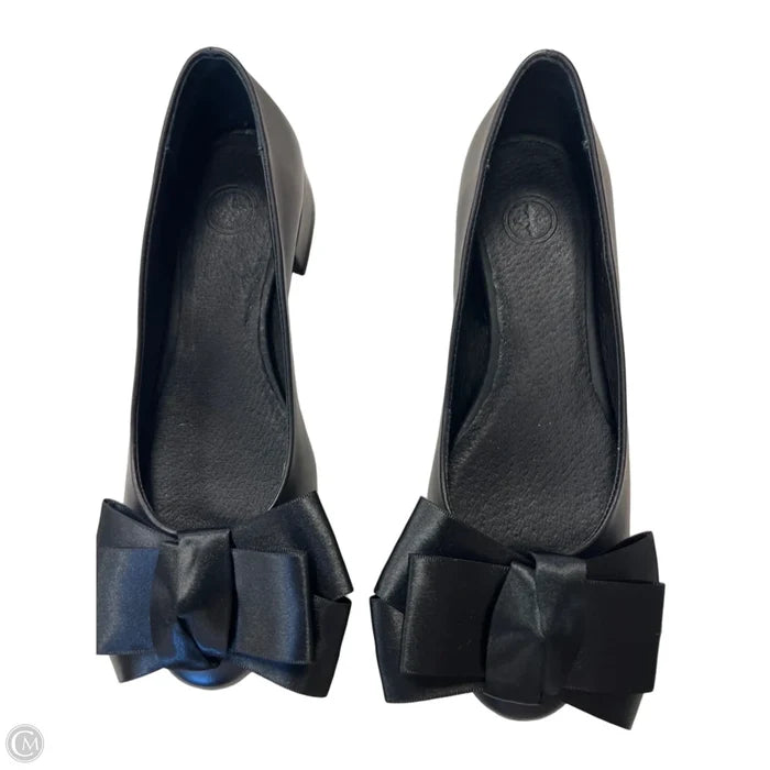 Shoes Flats By Clothes Mentor In Black, Size: 7