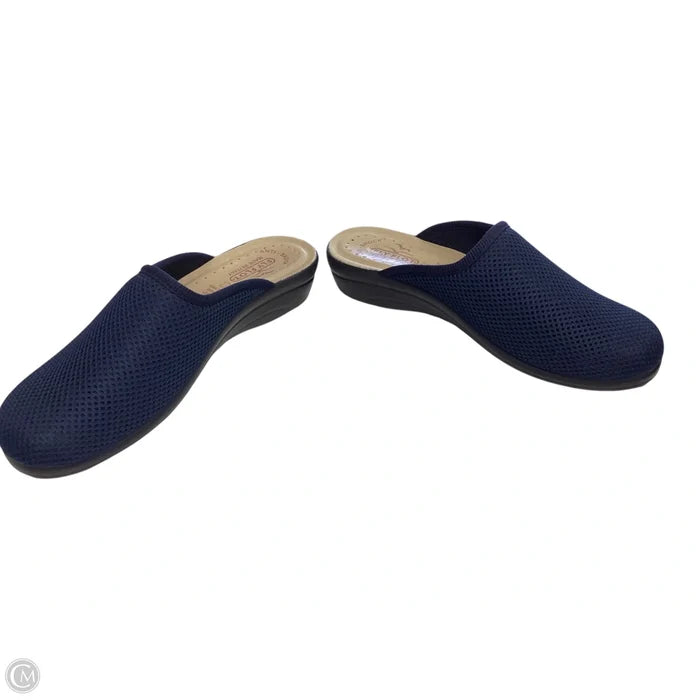 Shoes Flats By Clothes Mentor In Navy, Size: 8