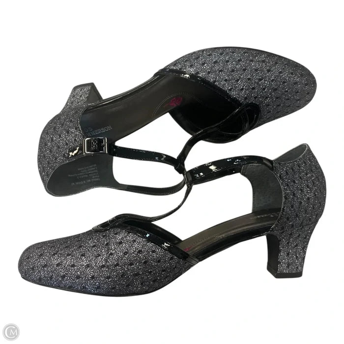 Shoes Heels Kitten By Clothes Mentor In Black & Silver, Size: 9