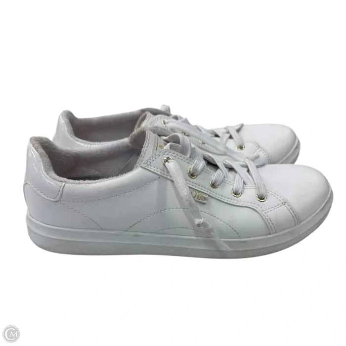 Shoes Sneakers By Bobs In White, Size: 9