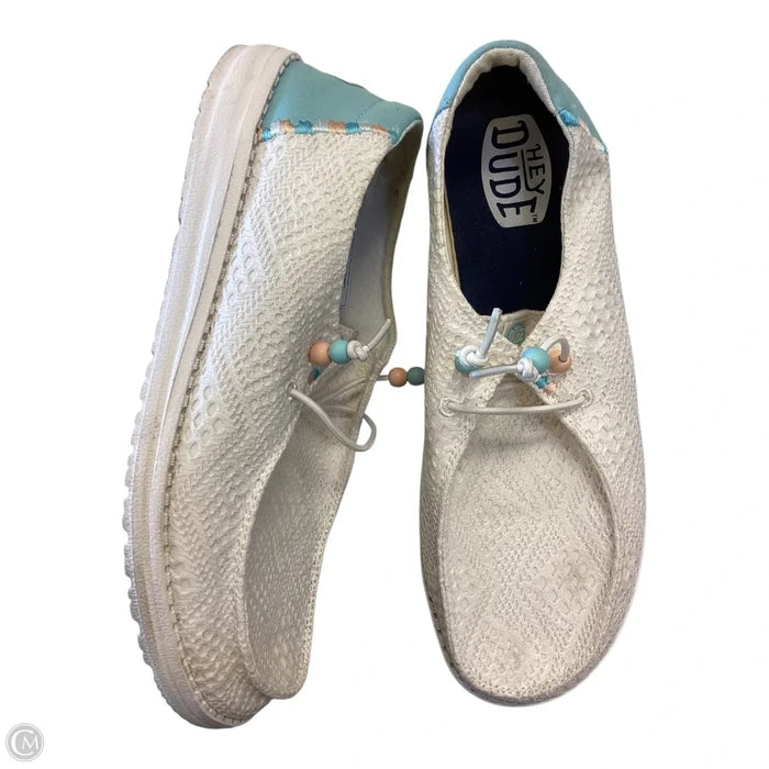 Shoes Sneakers By Hey Dude In White, Size: 12