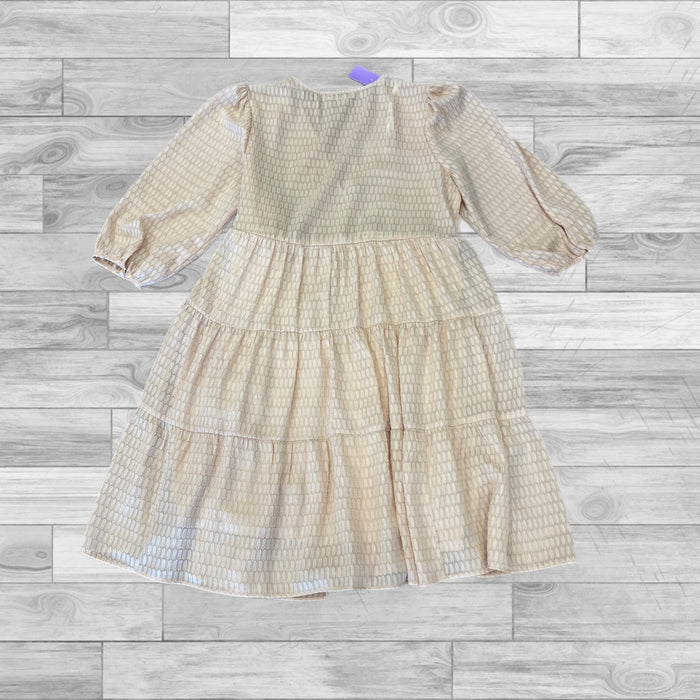 Tan Dress Casual Short Chicos, Size 6