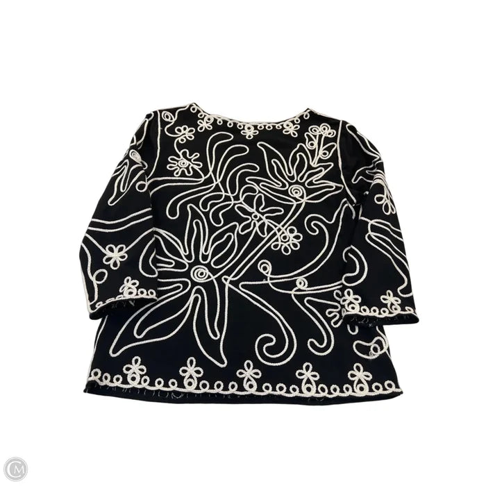 Top 3/4 Sleeve By Clothes Mentor In Black & White, Size: Mp