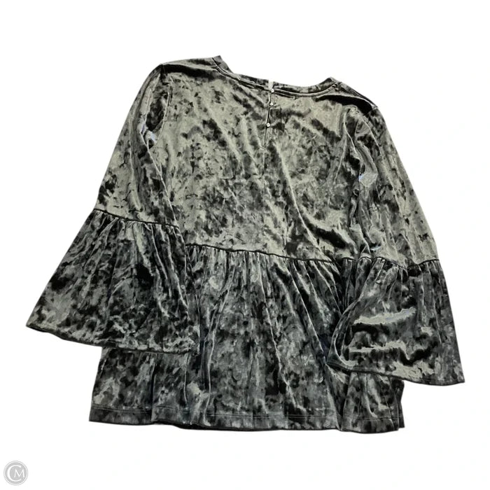 Top Long Sleeve By Cupio In Green & Grey, Size: Xl