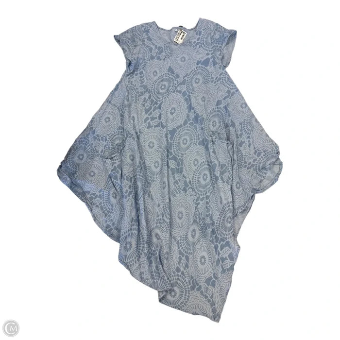 Tunic Short Sleeve By Clothes Mentor In Blue, Size: S